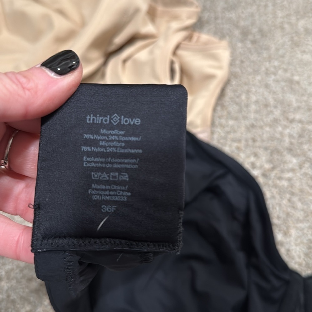 Bras - Picture 5 of 6